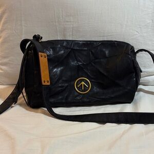 Grotto black textured leather bag